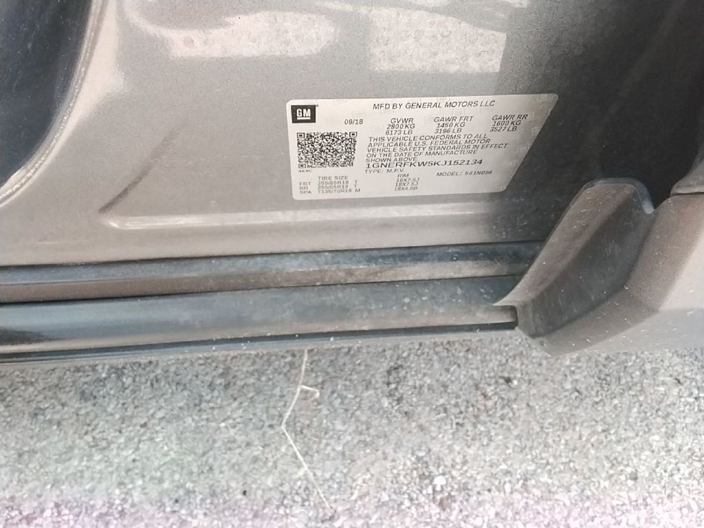 Photo 4 of this CHEVROLET TRAVERSE