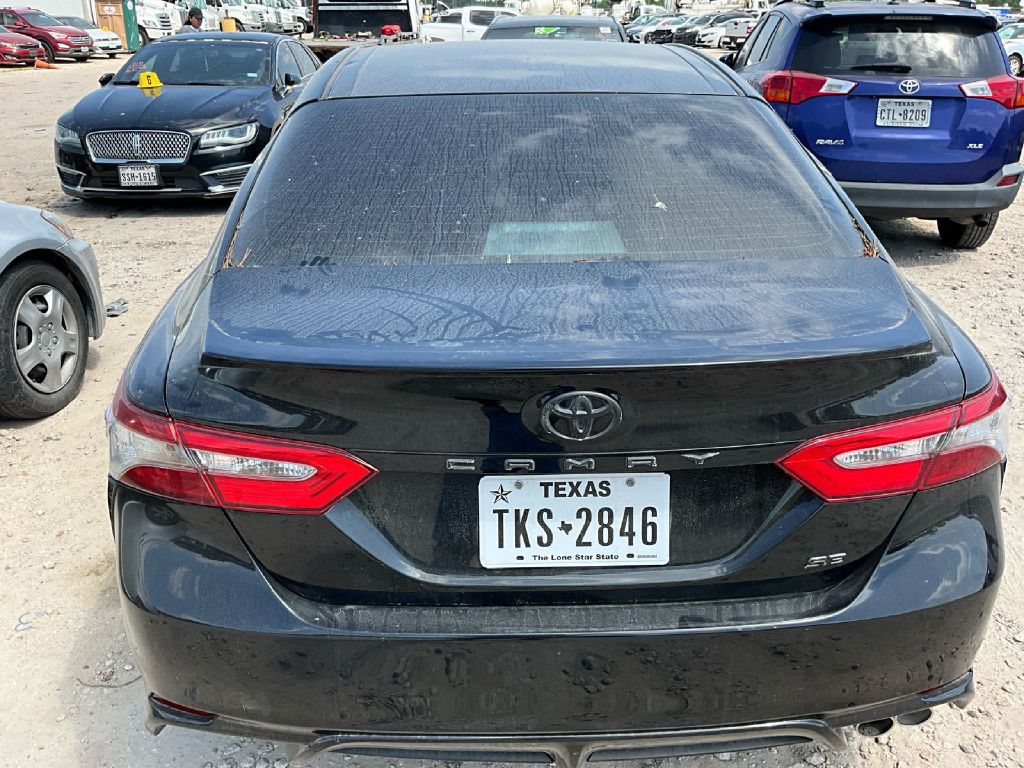 Photo 8 of this TOYOTA CAMRY