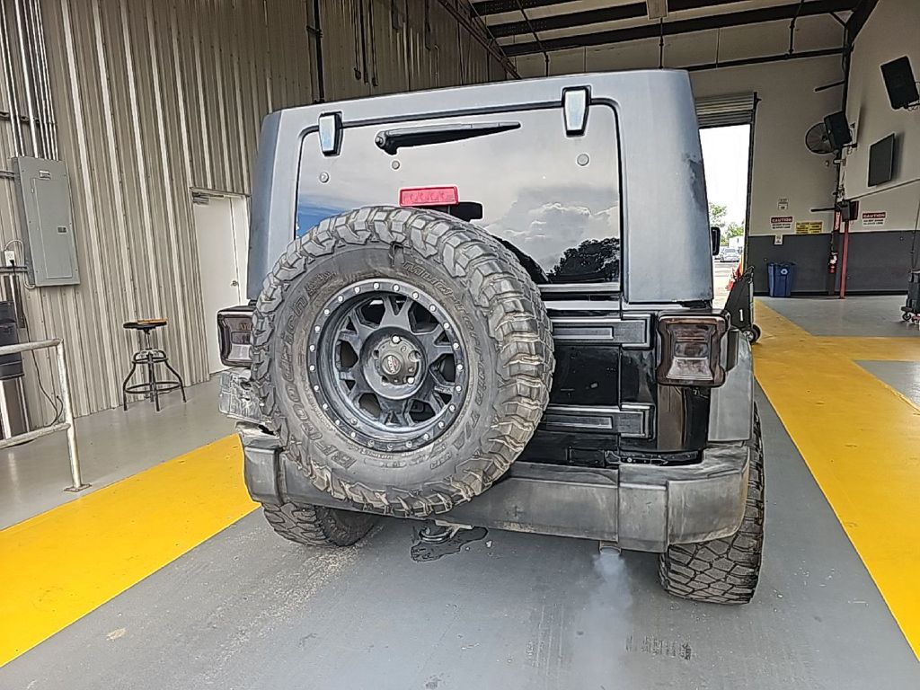 Photo 7 of this JEEP WRANGLER UNLIMI