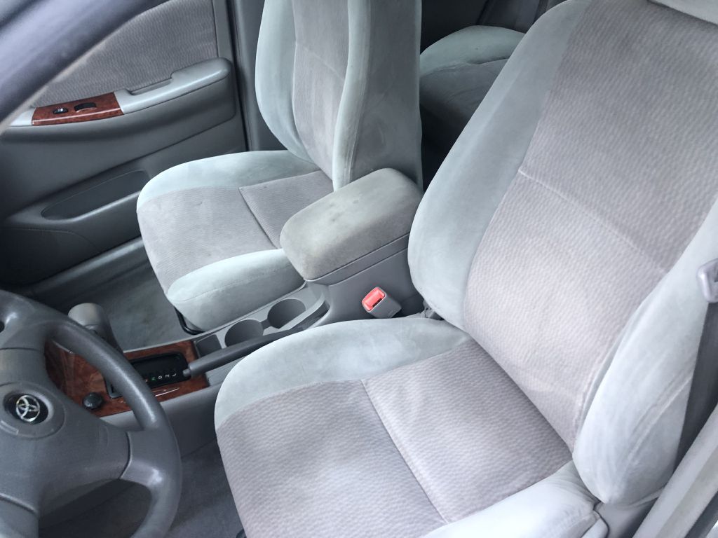 Photo 10 of this TOYOTA COROLLA