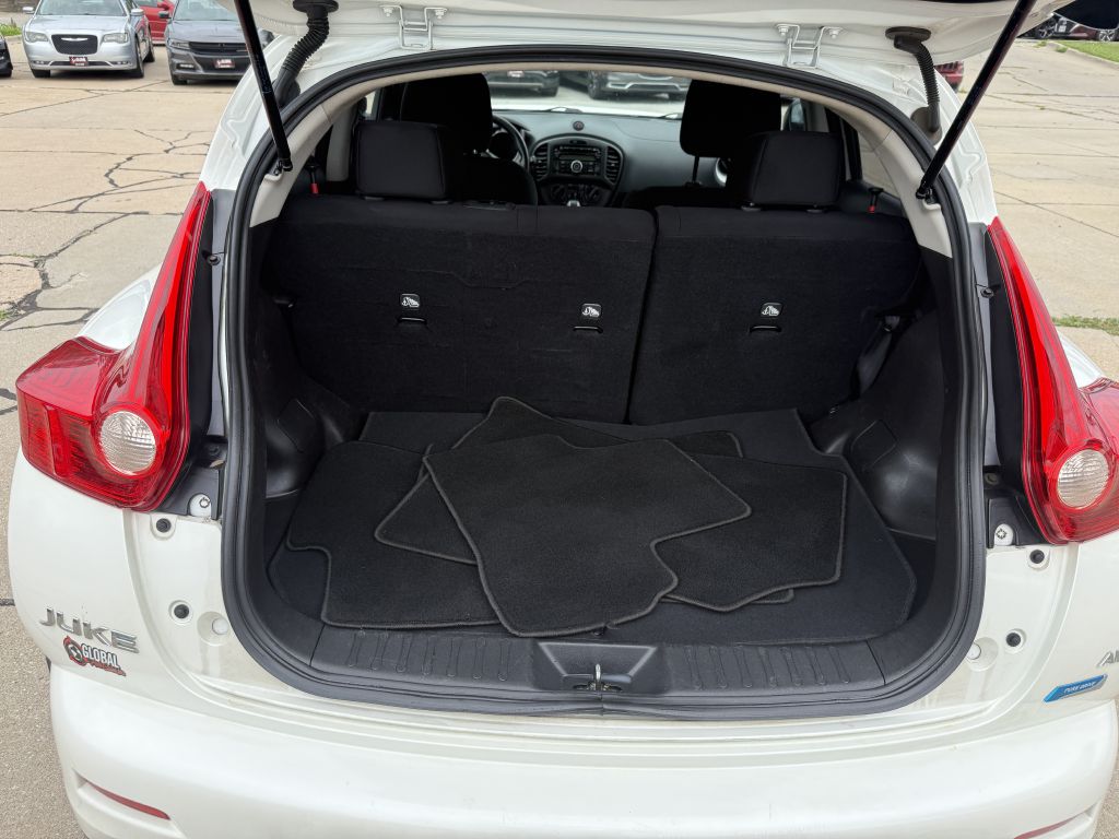 Photo 9 of this NISSAN JUKE