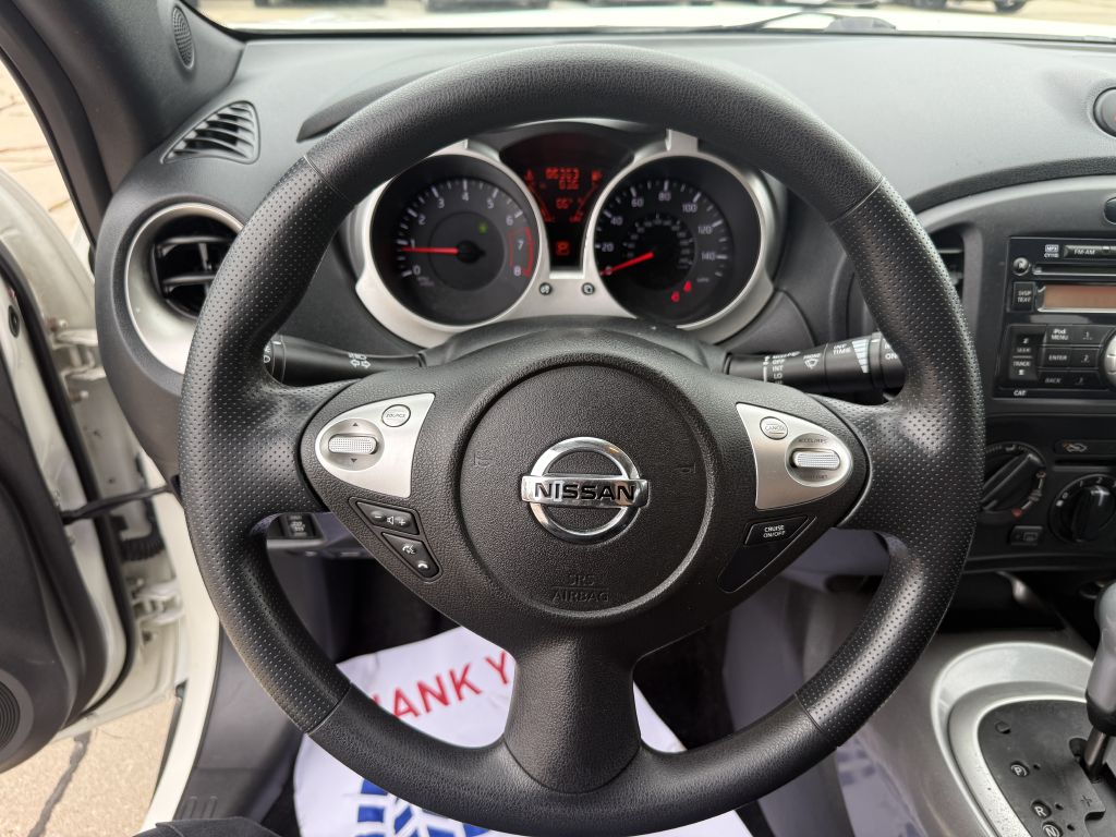 Photo 13 of this NISSAN JUKE