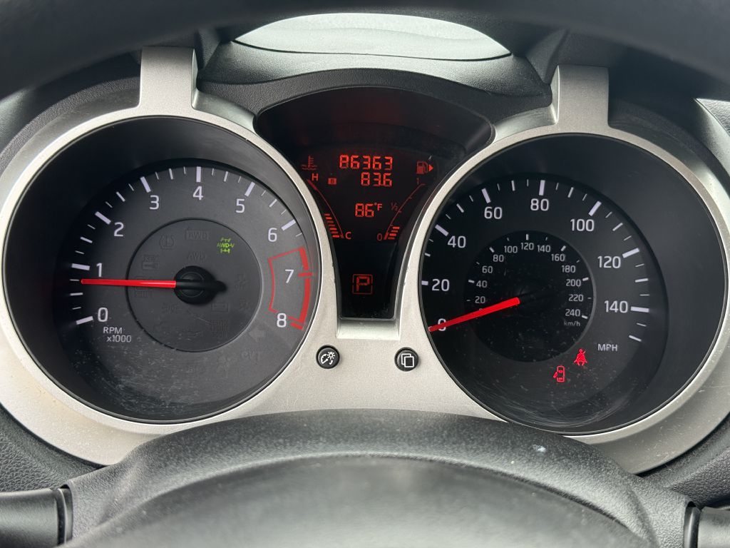 Photo 14 of this NISSAN JUKE
