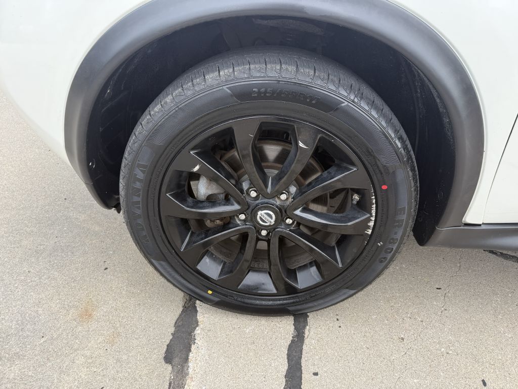 Photo 18 of this NISSAN JUKE