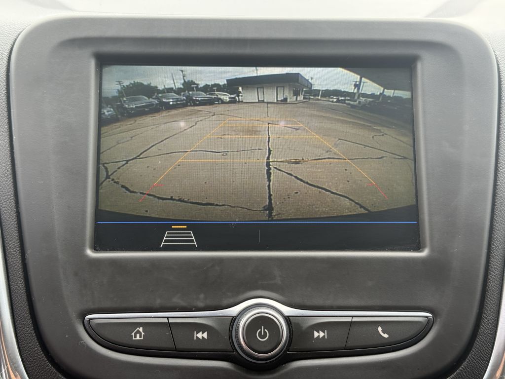 Photo 16 of this CHEVROLET EQUINOX