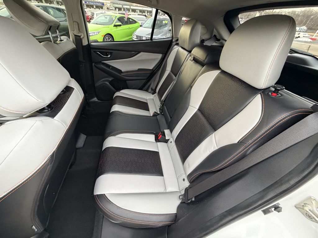 Photo 13 of this SUBARU CROSSTREK