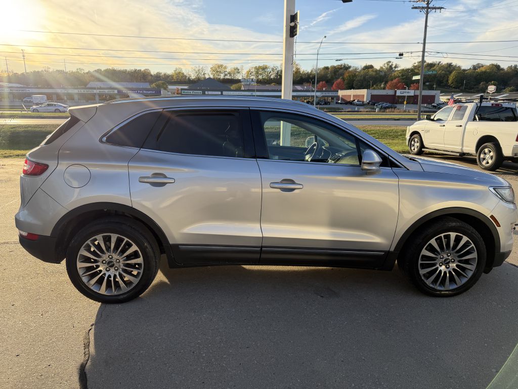Photo 8 of this LINCOLN MKC