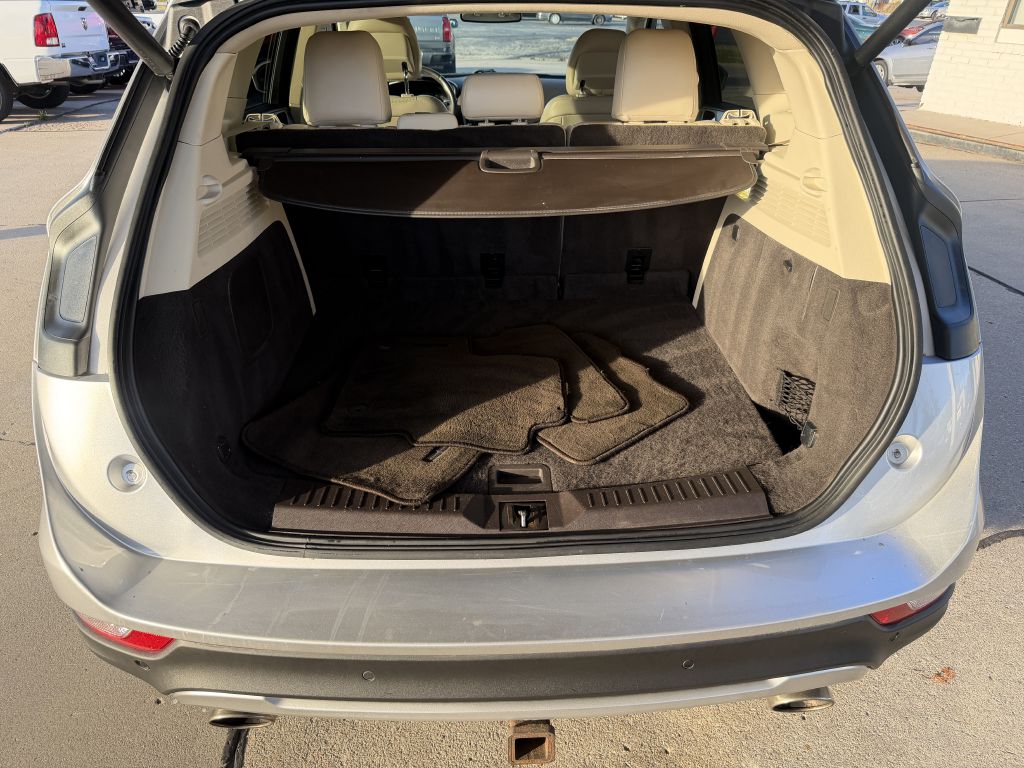 Photo 9 of this LINCOLN MKC