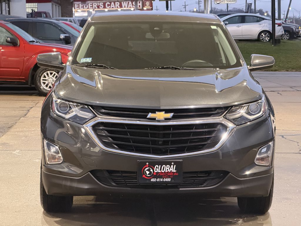 Photo 3 of this CHEVROLET EQUINOX