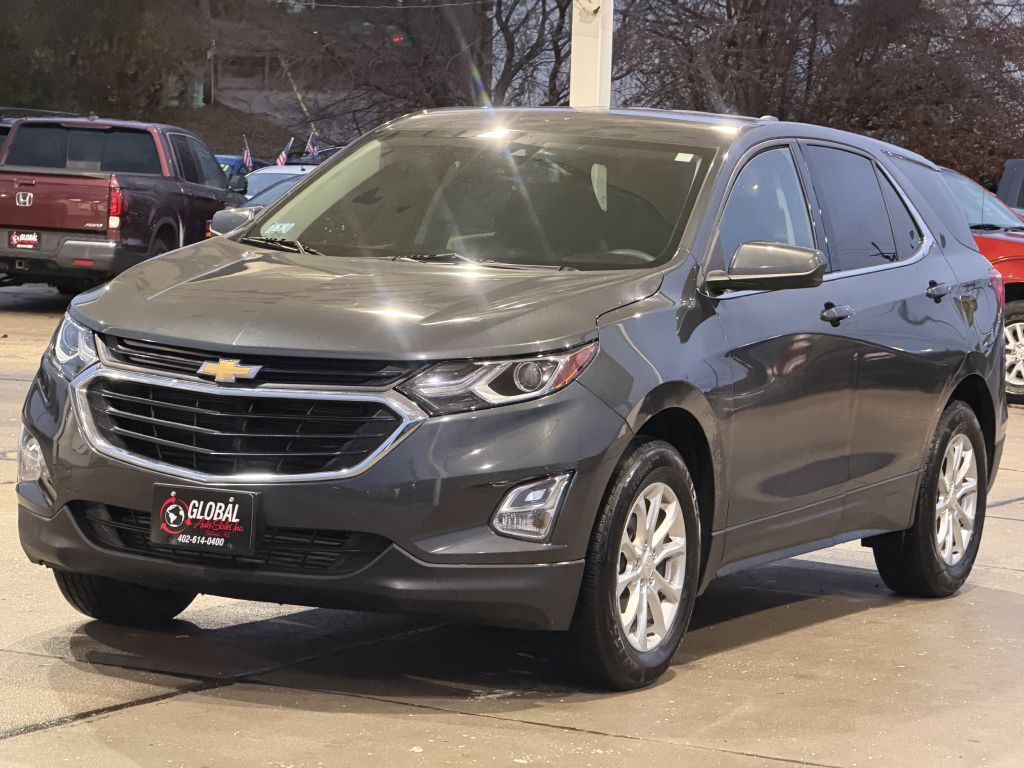 Photo 4 of this CHEVROLET EQUINOX