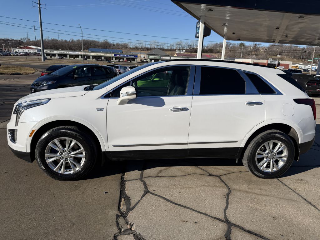 Photo 4 of this CADILLAC XT5