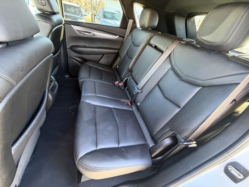 Photo 9 of this CADILLAC XT5