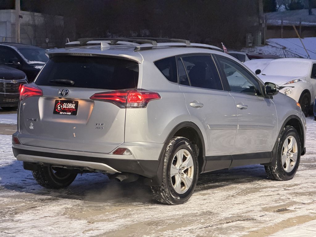 Photo 5 of this TOYOTA RAV4