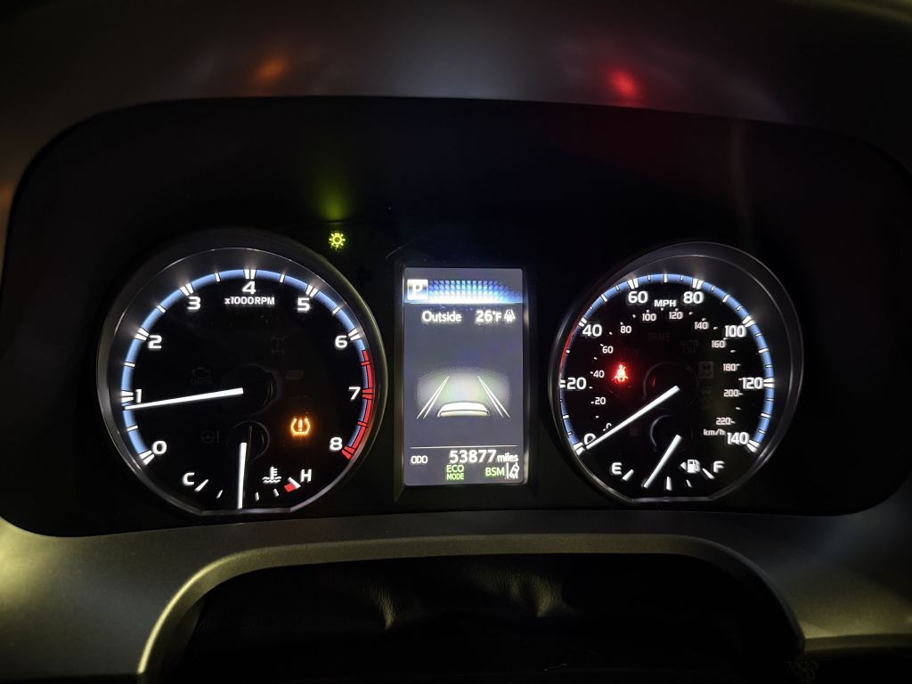 Photo 12 of this TOYOTA RAV4