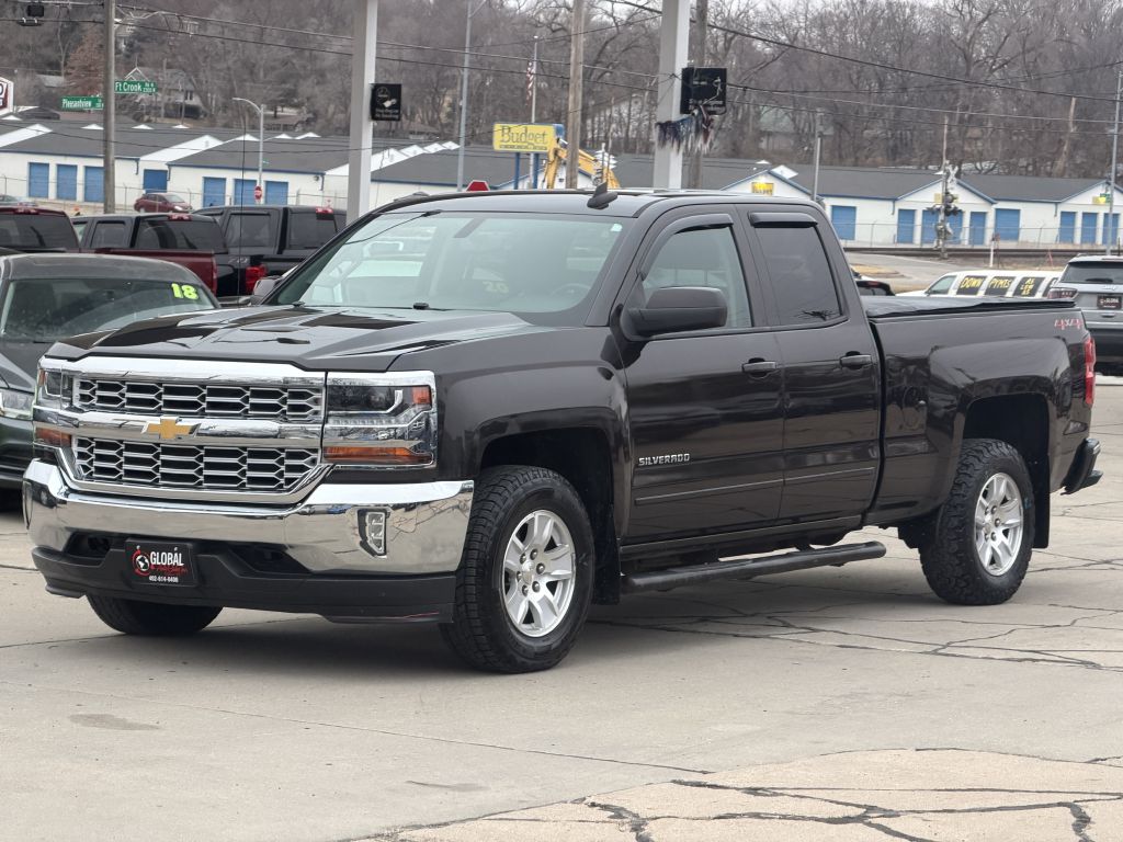 Photo 3 of this CHEVROLET SILVERADO 1500