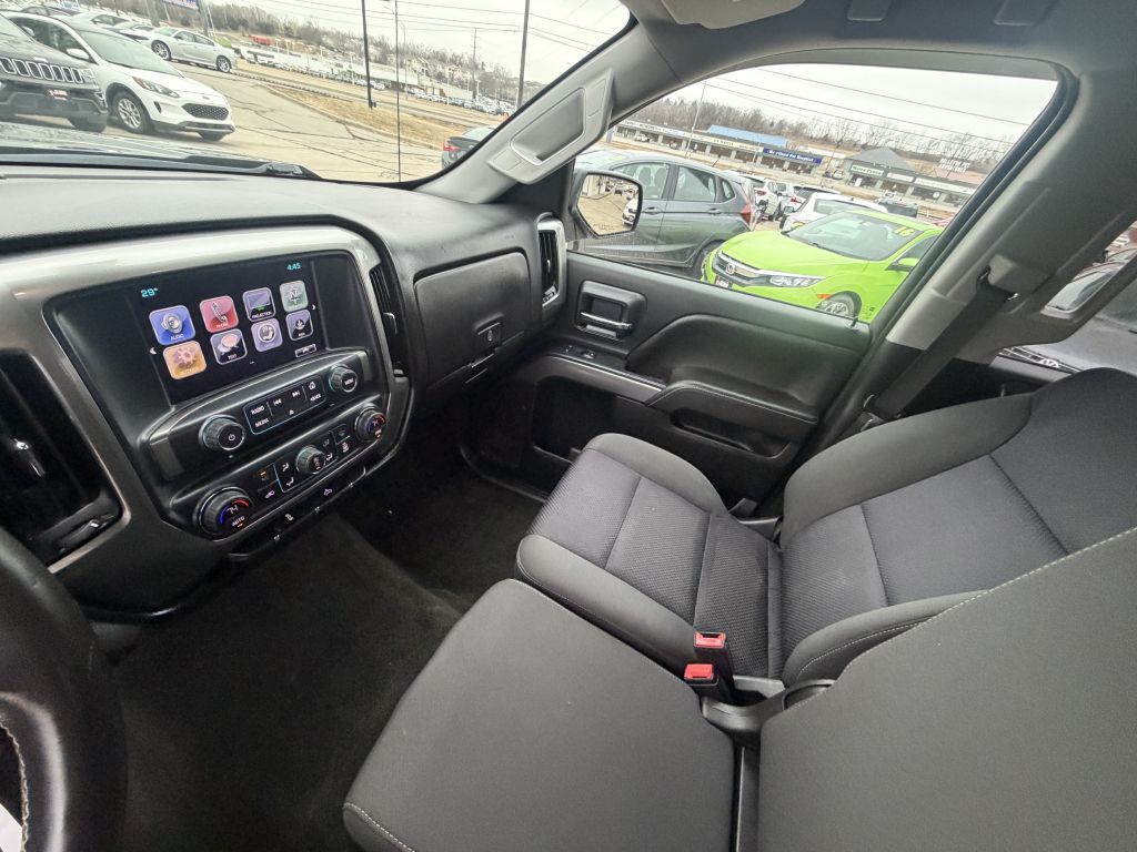 Photo 17 of this CHEVROLET SILVERADO 1500