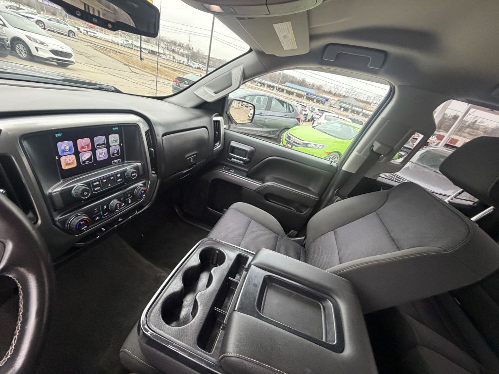 Photo 18 of this CHEVROLET SILVERADO 1500