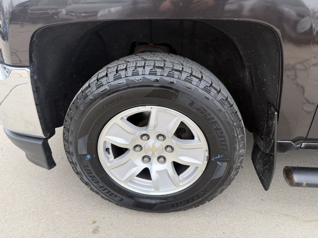 Photo 19 of this CHEVROLET SILVERADO 1500