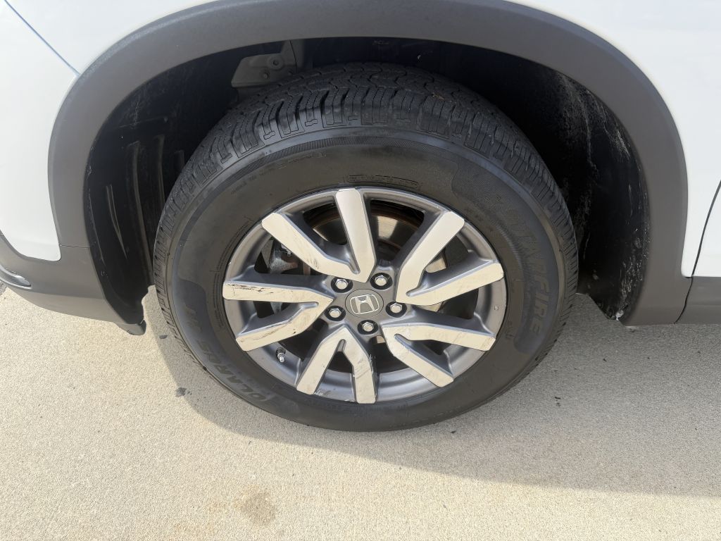 Photo 21 of this HONDA PILOT EX-L