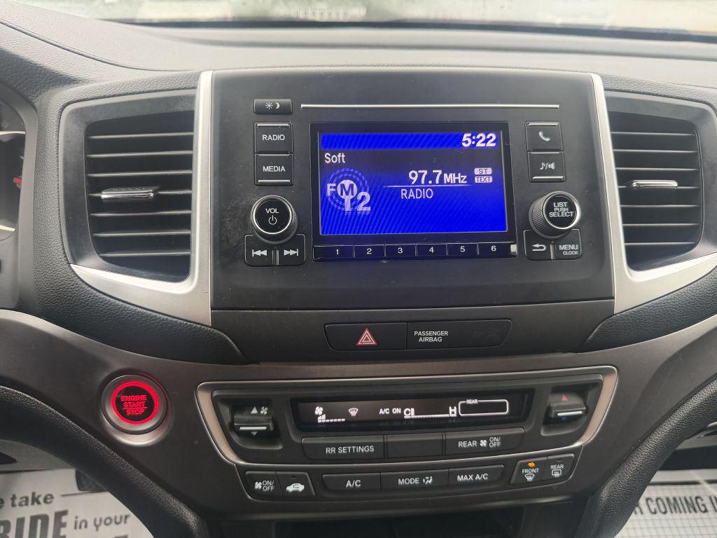 Photo 16 of this HONDA PILOT