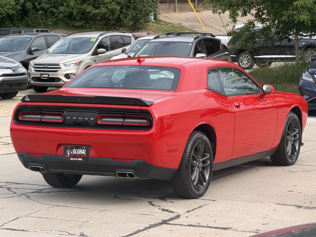 Photo 6 of this DODGE CHALLENGER AWD