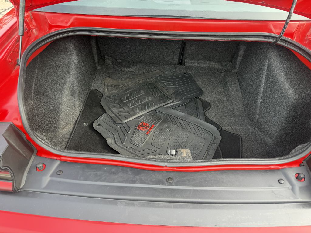 Photo 8 of this DODGE CHALLENGER AWD