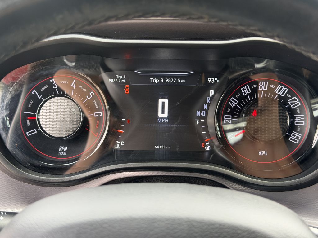 Photo 13 of this DODGE CHALLENGER AWD