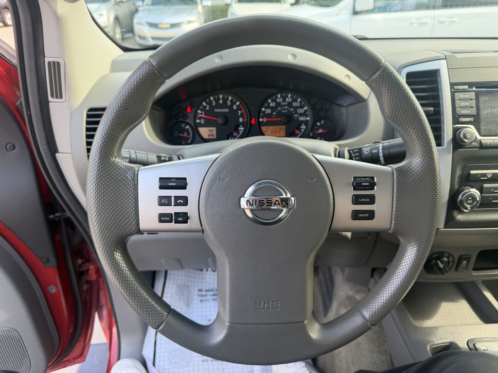 Photo 12 of this NISSAN FRONTIER