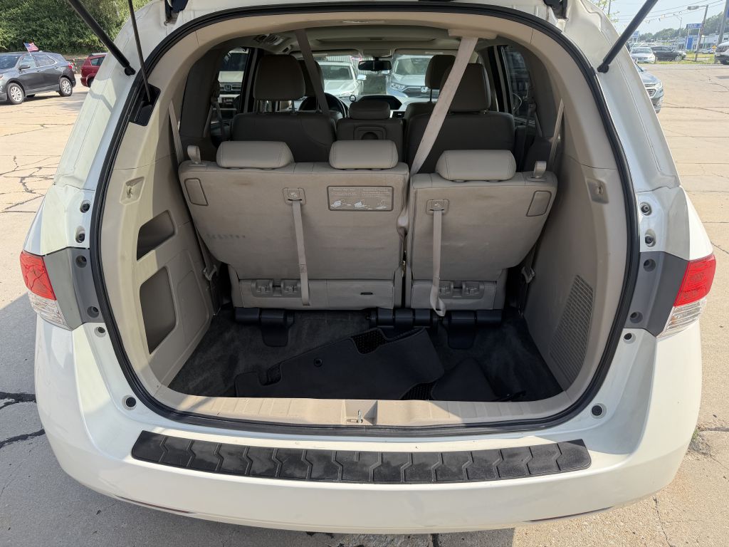 Photo 8 of this HONDA ODYSSEY EX-L