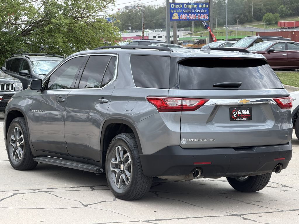 Photo 5 of this CHEVROLET TRAVERSE