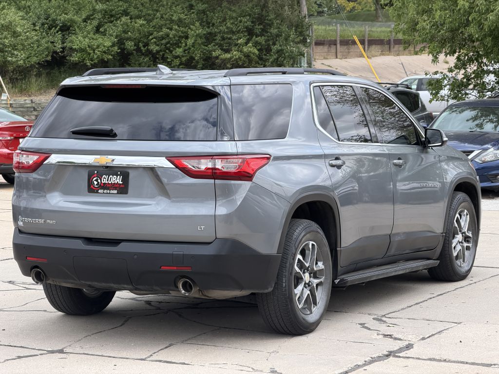 Photo 6 of this CHEVROLET TRAVERSE