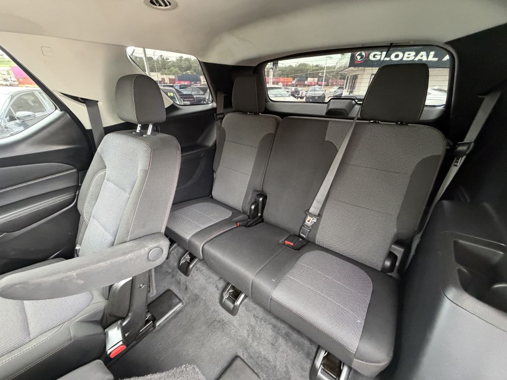 Photo 12 of this CHEVROLET TRAVERSE