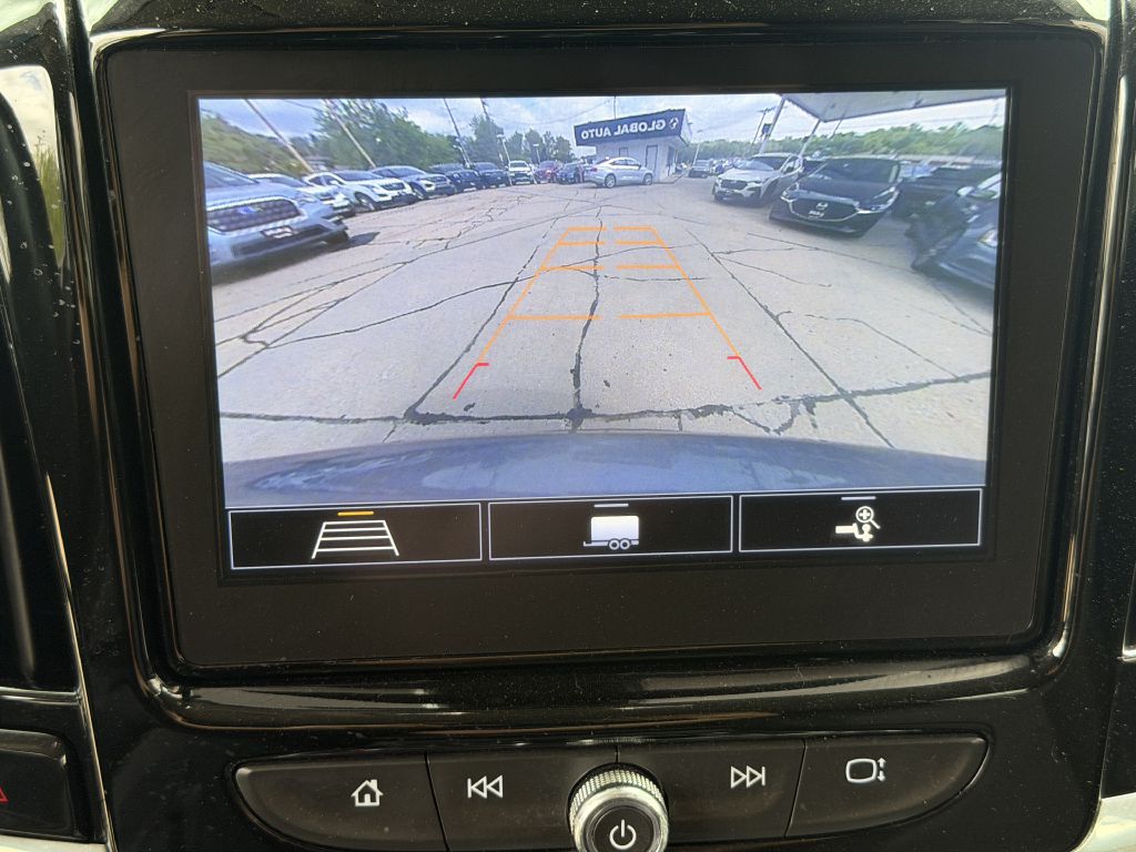 Photo 17 of this CHEVROLET TRAVERSE