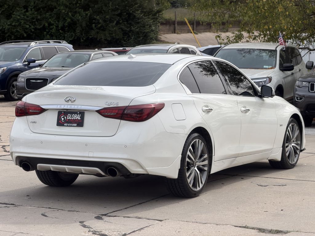 Photo 6 of this INFINITI Q50