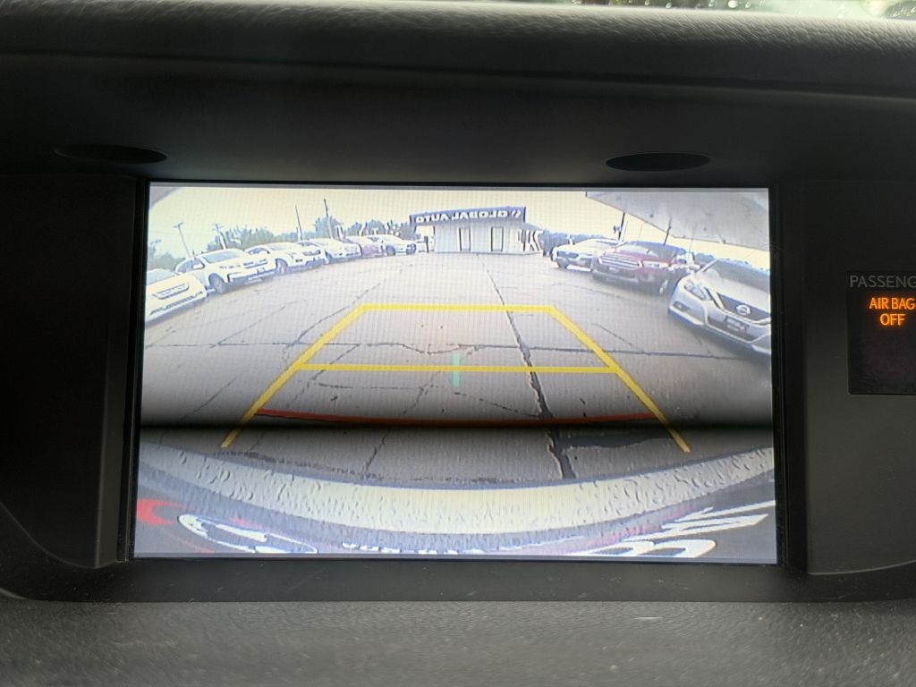 Photo 16 of this LEXUS ES 350