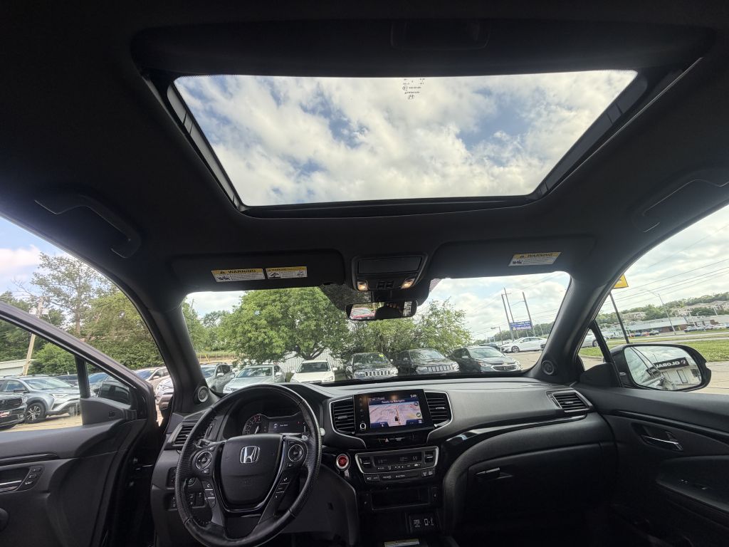 Photo 19 of this HONDA RIDGELINE