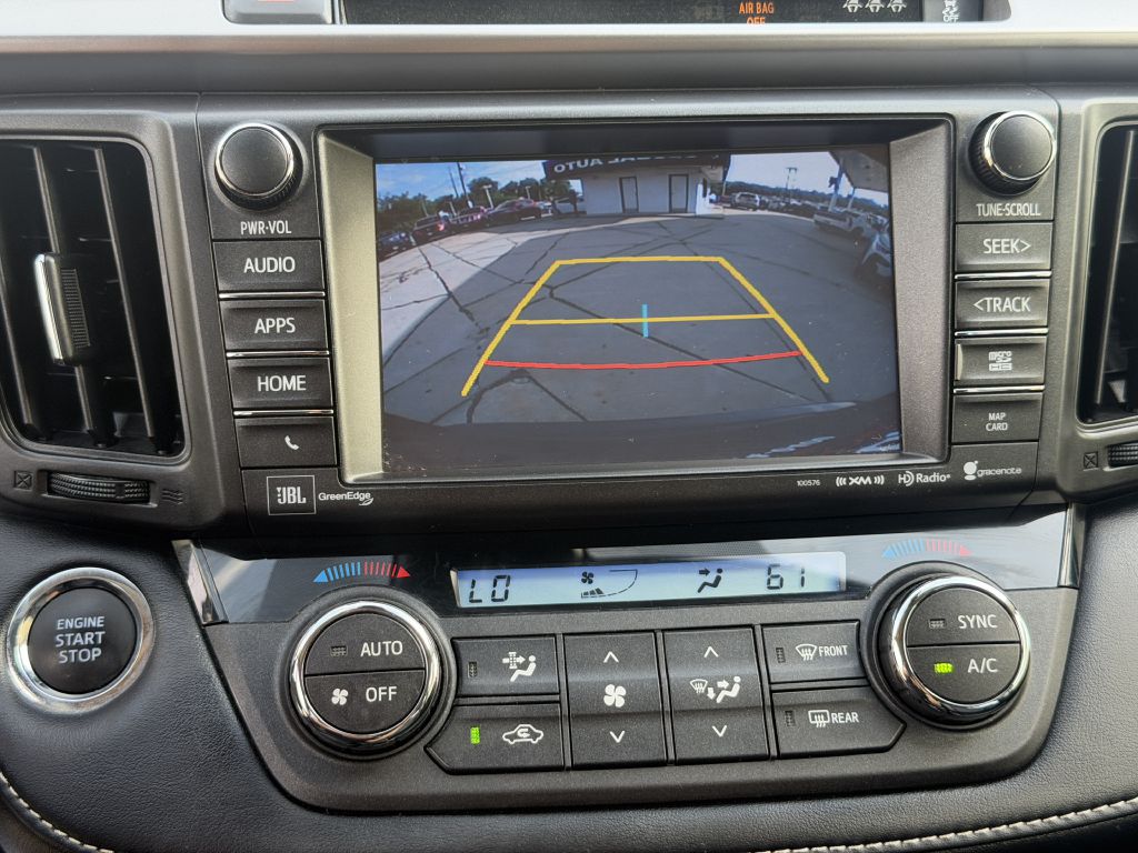 Photo 17 of this TOYOTA RAV4 LIMITED