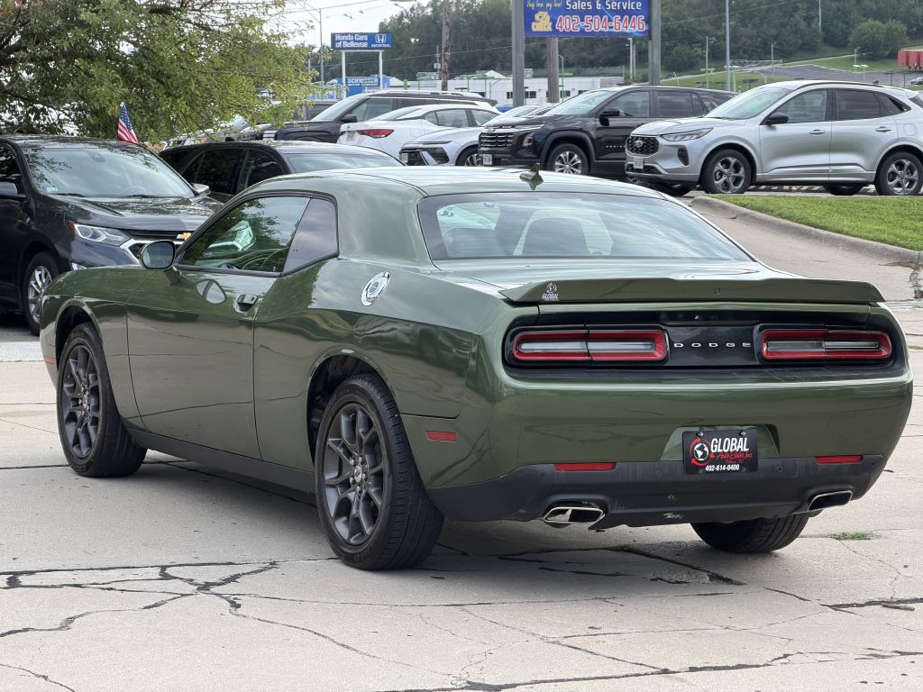 Photo 5 of this DODGE CHALLENGER GT