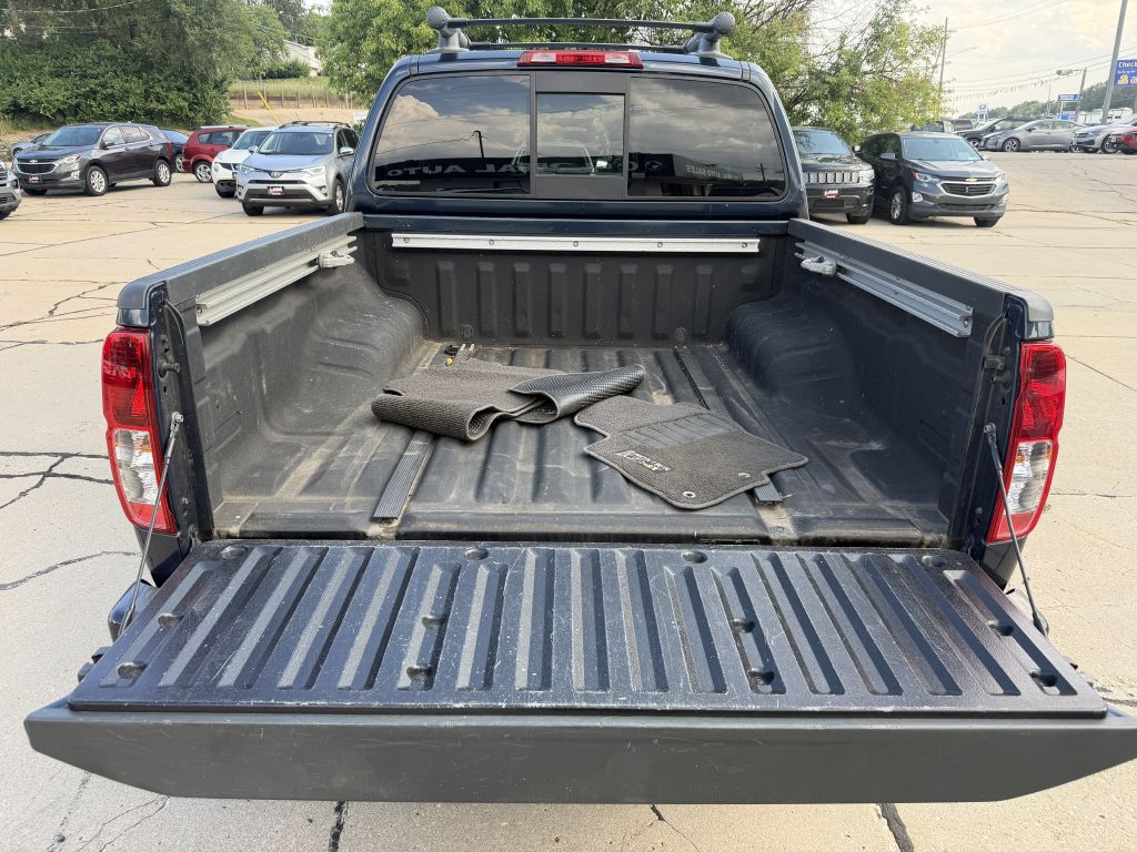 Photo 8 of this NISSAN FRONTIER