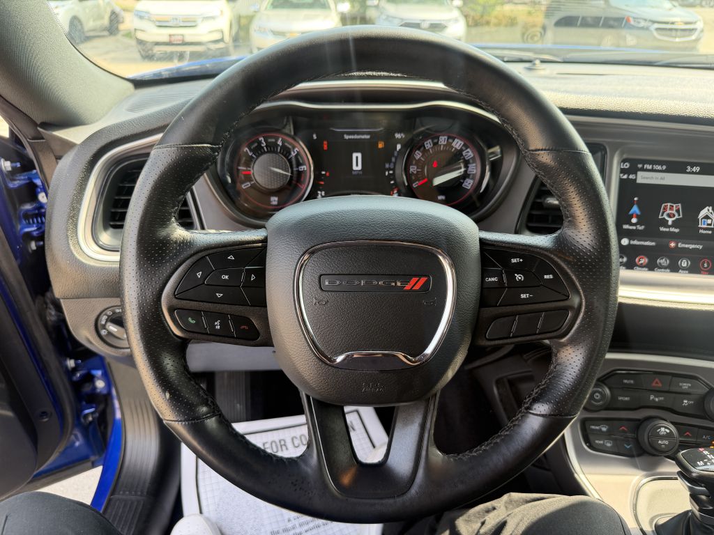 Photo 13 of this DODGE CHALLENGER AWD