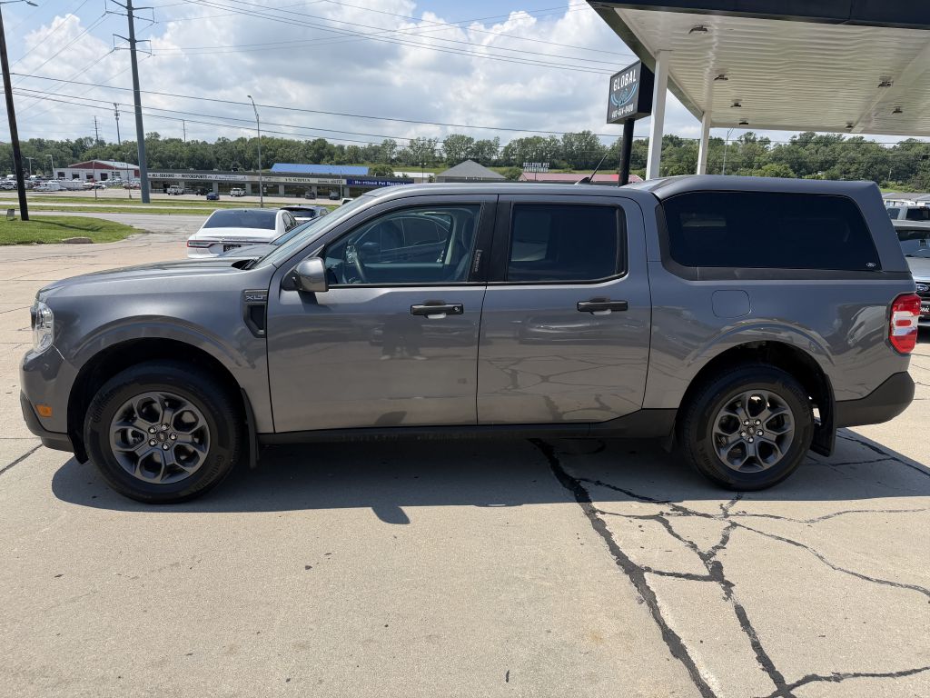 Photo 4 of this FORD MAVERICK XLT