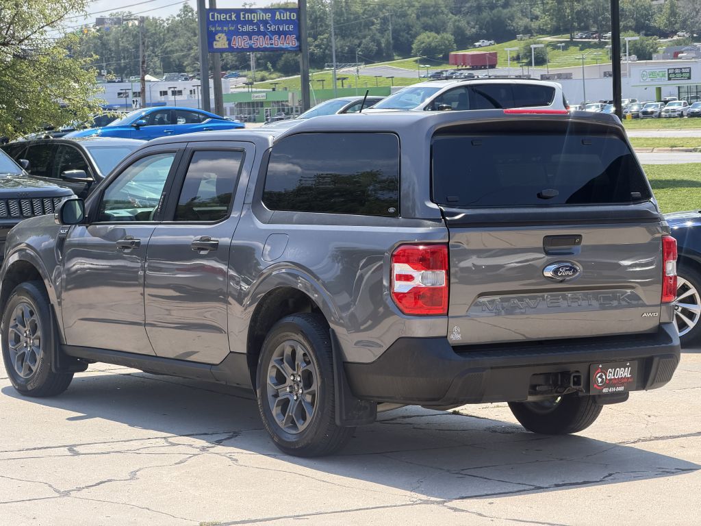Photo 5 of this FORD MAVERICK XLT