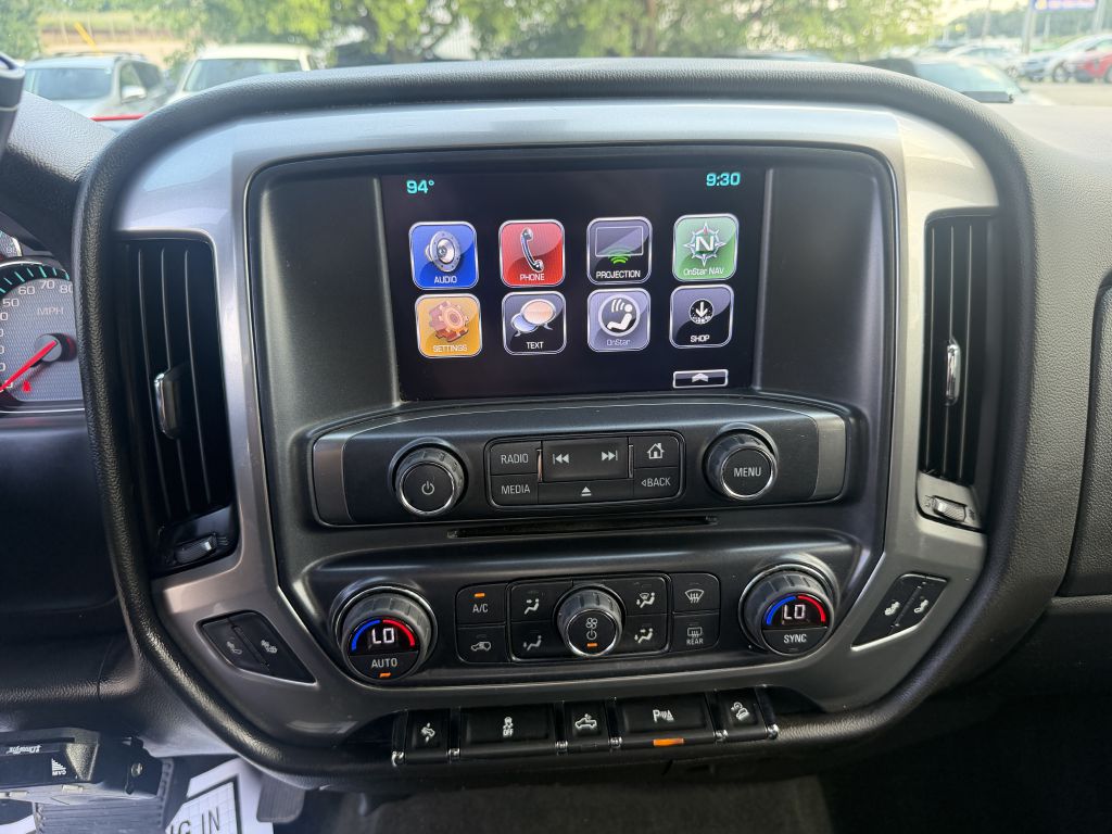 Photo 15 of this CHEVROLET SILVERADO 1500