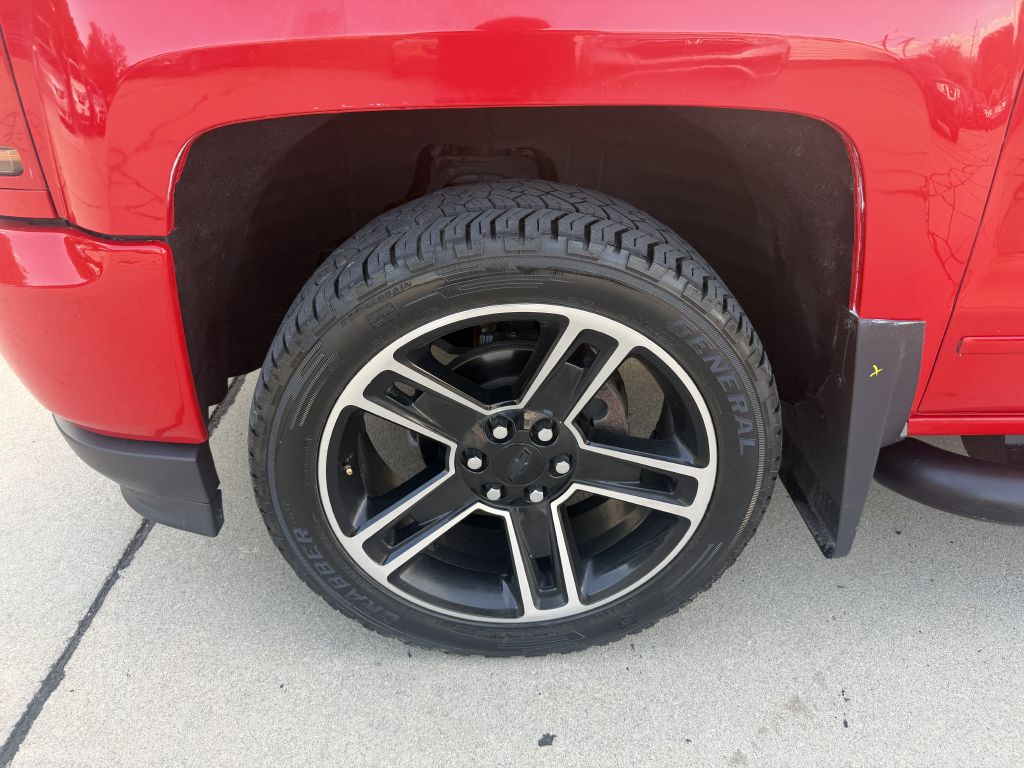 Photo 19 of this CHEVROLET SILVERADO 1500