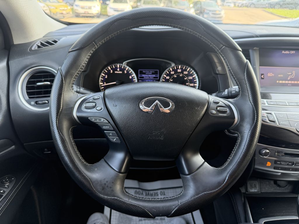 Photo 14 of this INFINITI QX60