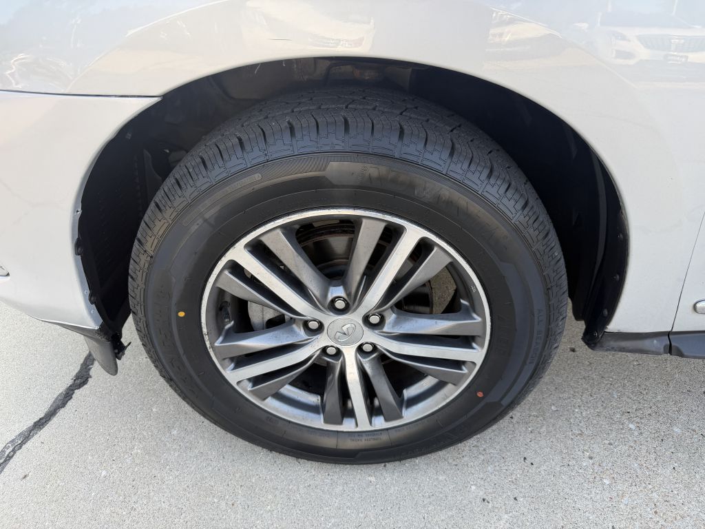 Photo 22 of this INFINITI QX60