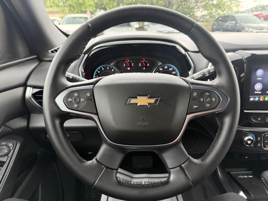 Photo 13 of this CHEVROLET TRAVERSE LIMITE