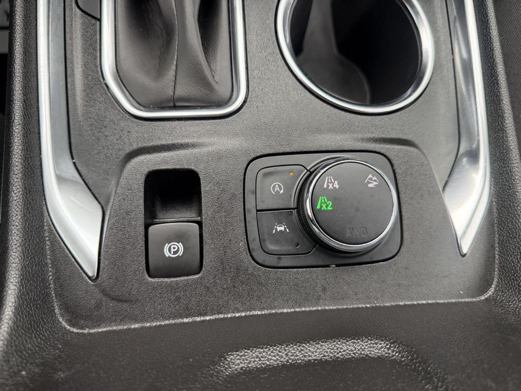 Photo 17 of this CHEVROLET TRAVERSE LIMITE
