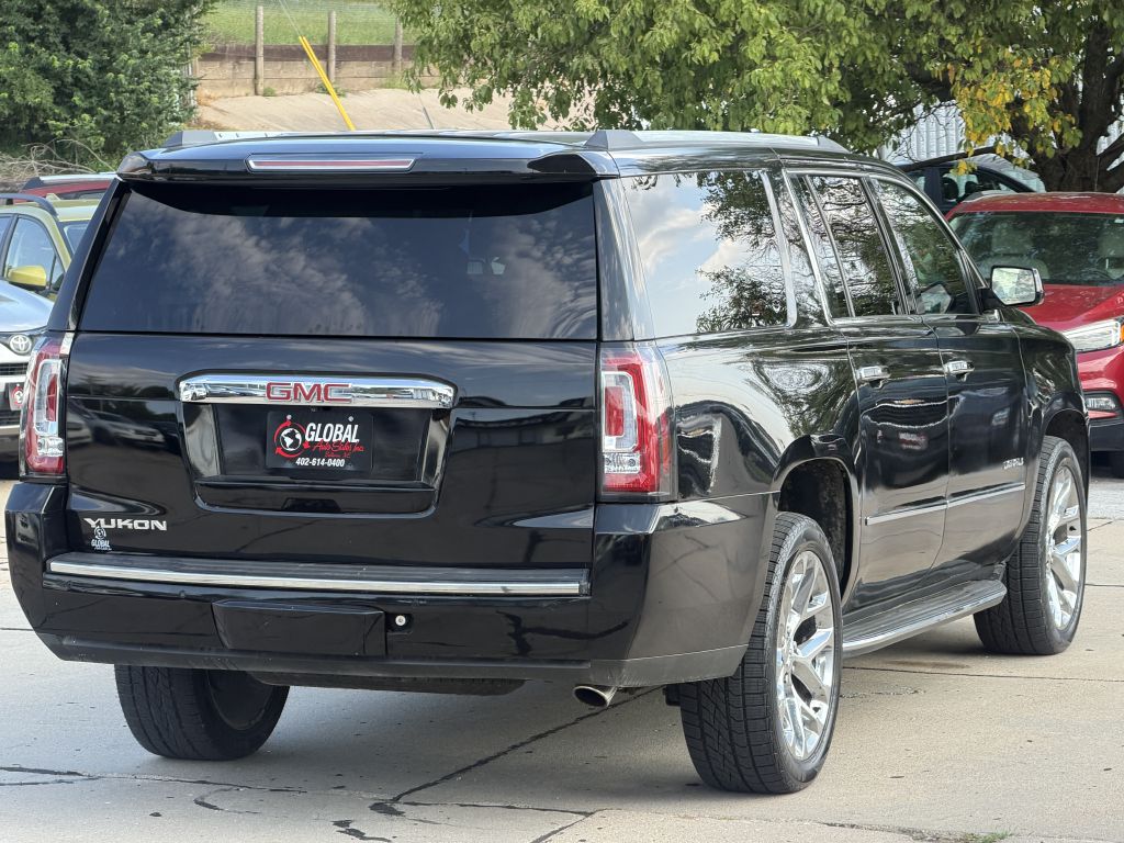 Photo 6 of this GMC YUKON XL