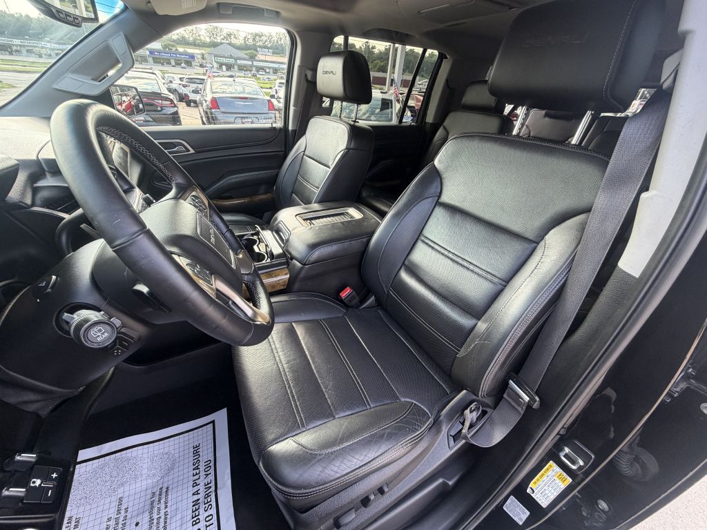 Photo 10 of this GMC YUKON XL